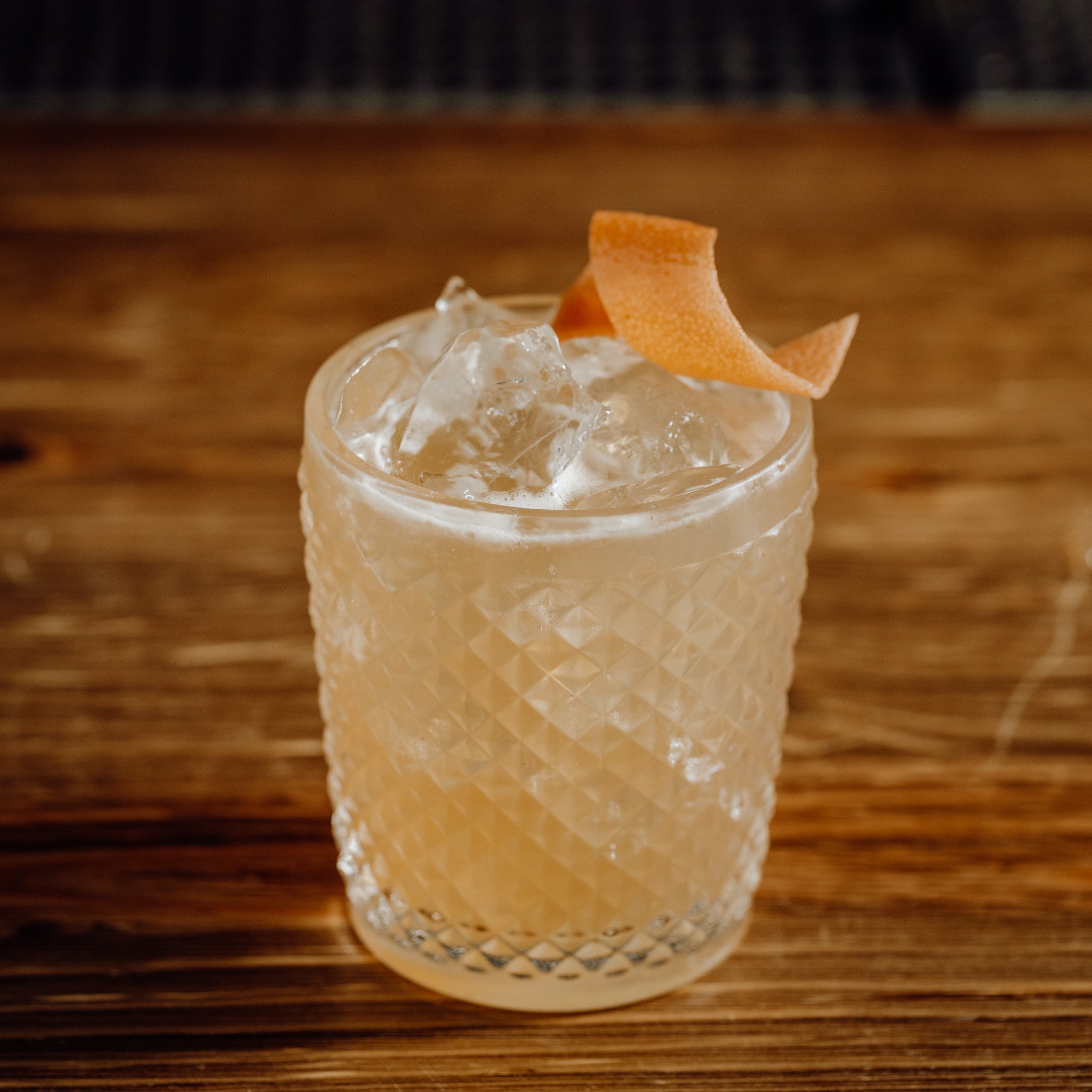 #42 - Cuentos de cuentos y bares de hotel 